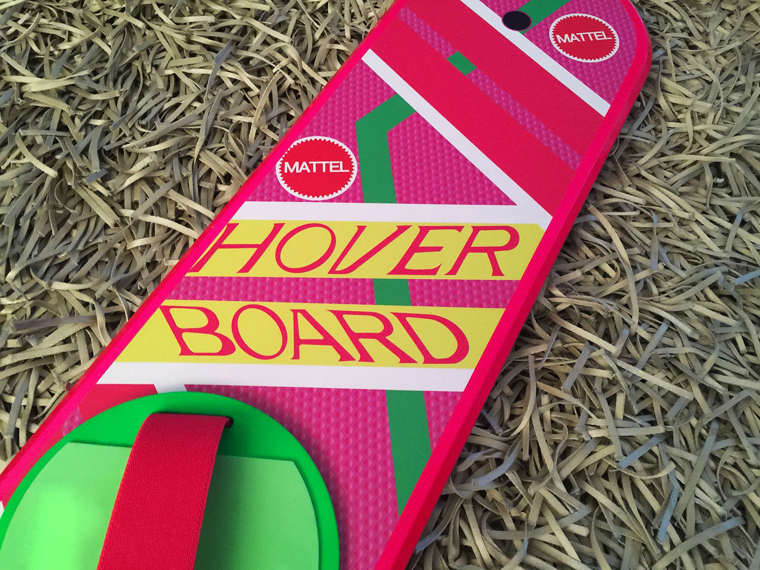 BACK TO THE FUTURE Hoverboard - Mattel Pink Hoverboard - Marty Mcfly.