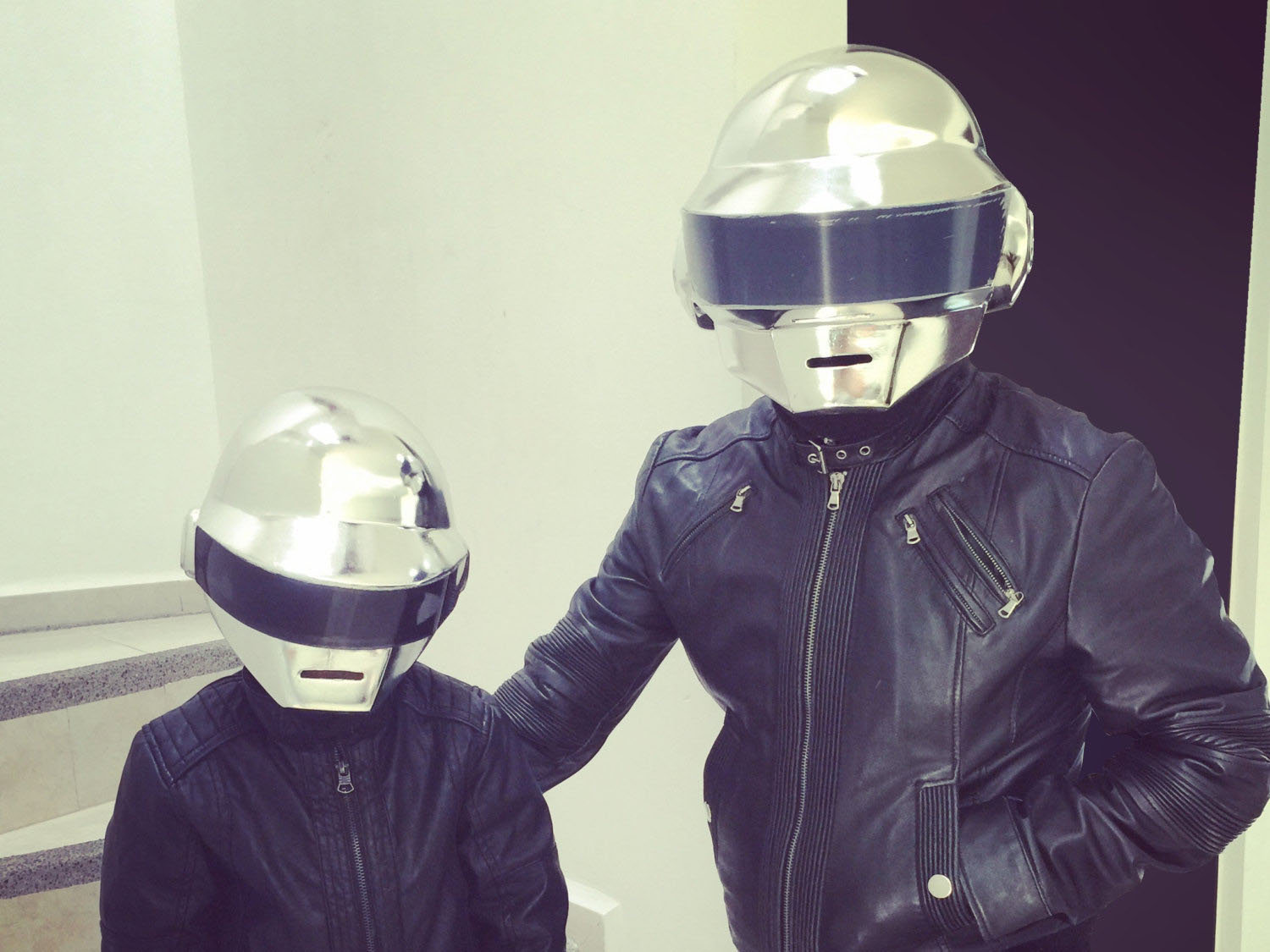 DAFT PUNK Helmet For Children - Thomas Bangalter Includes Pendant.